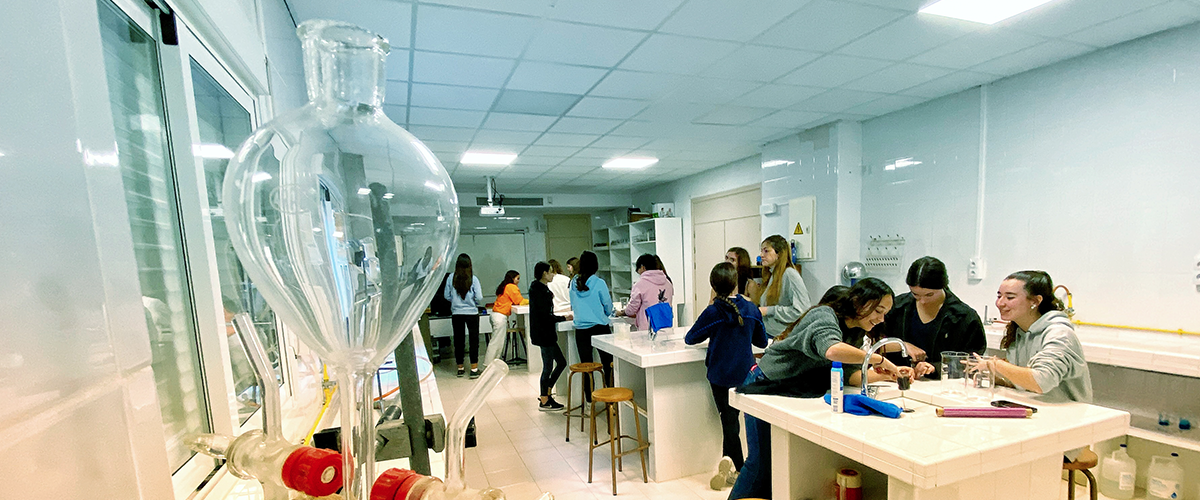 Laboratori 2